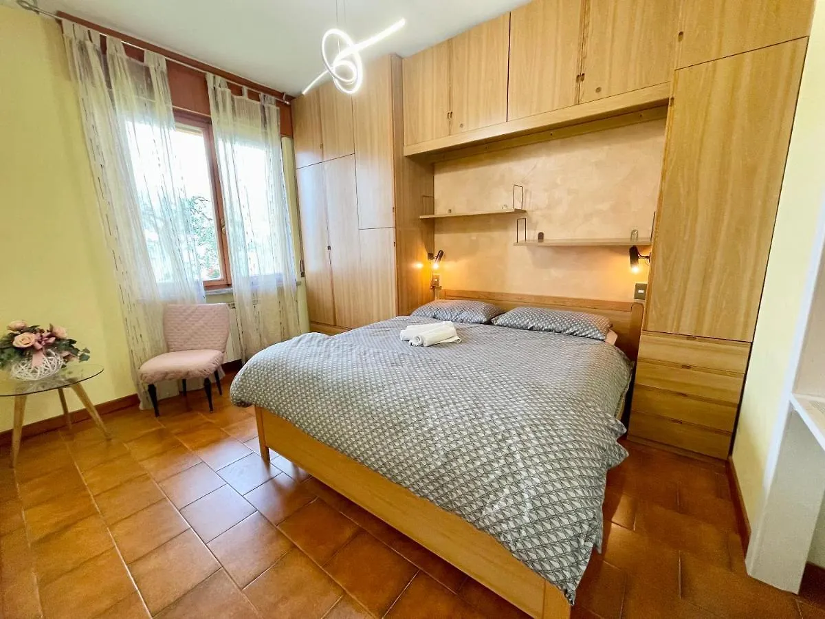 Casa Rosa Apartments Malcesine