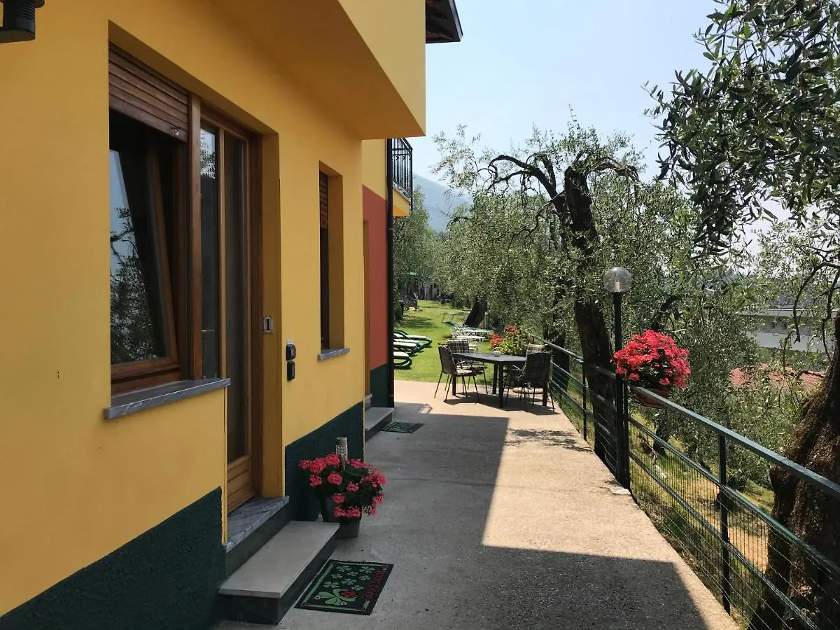 Casa Rosa Apartments Malcesine